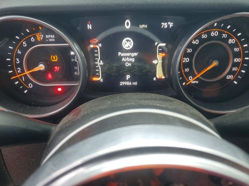 2018 JEEP WRANGLER UNLIMITED SAHARA 9