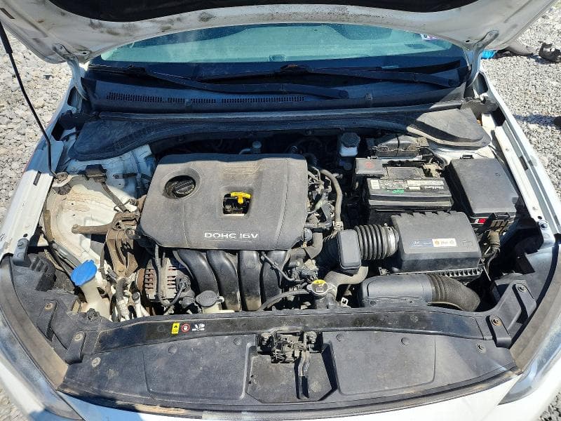 2018 HYUNDAI ELANTRA SEL 11