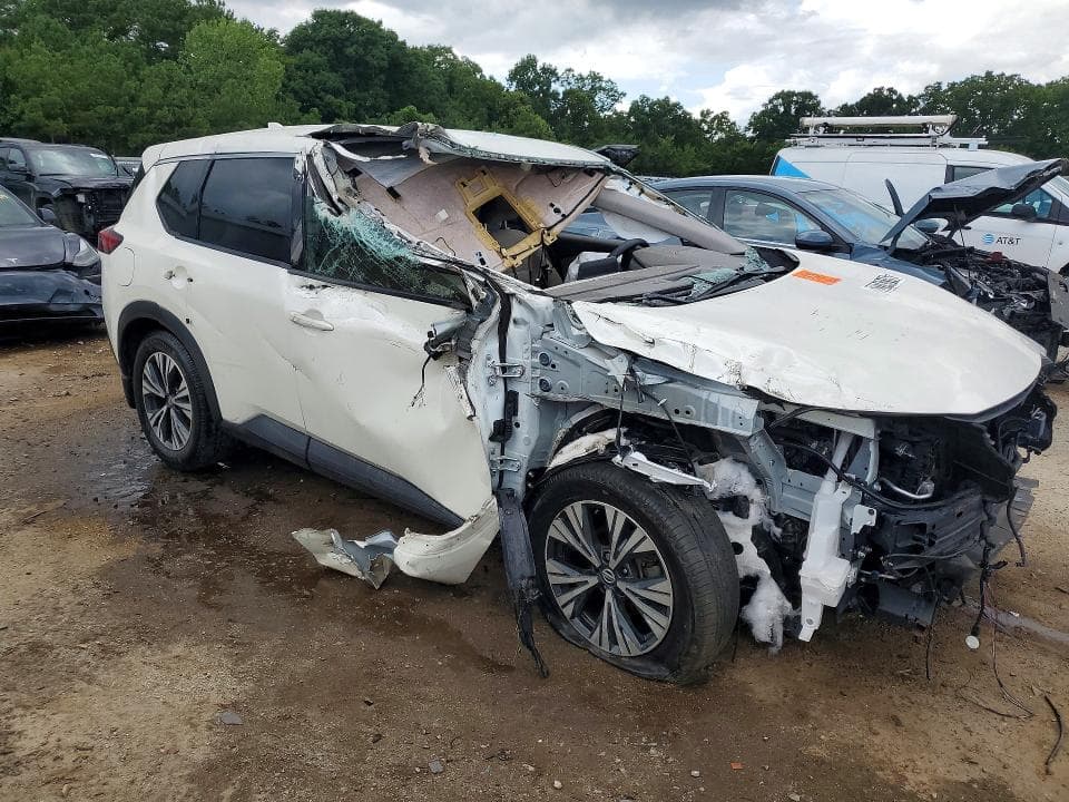 2021 NISSAN ROGUE SV 4