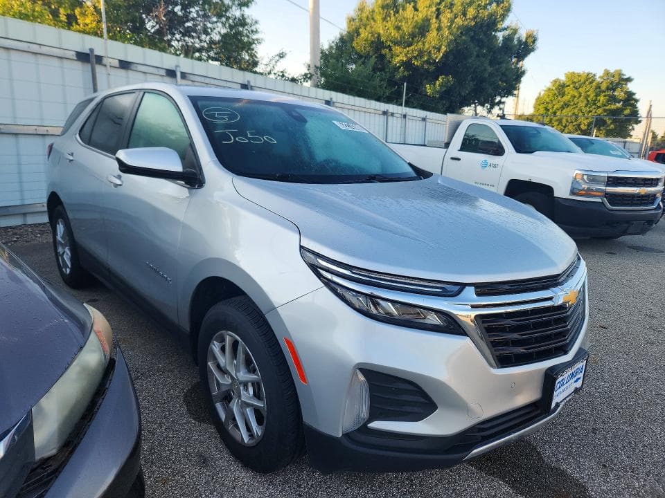 2022 CHEVROLET EQUINOX LT 4