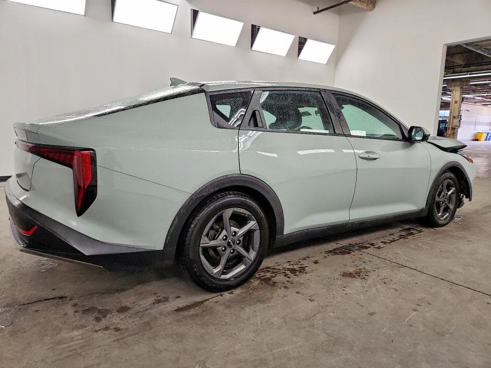 2025 KIA K4 LXS 3