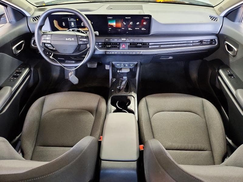 2025 KIA K4 LXS 8