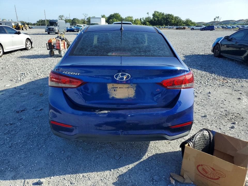 2019 HYUNDAI ACCENT SE 6