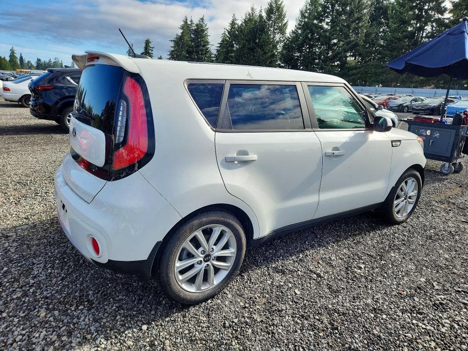 2017 KIA SOUL + 3