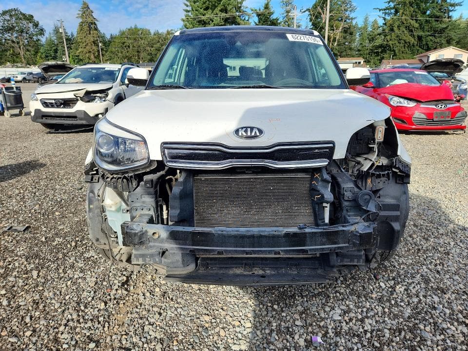 2017 KIA SOUL + 5