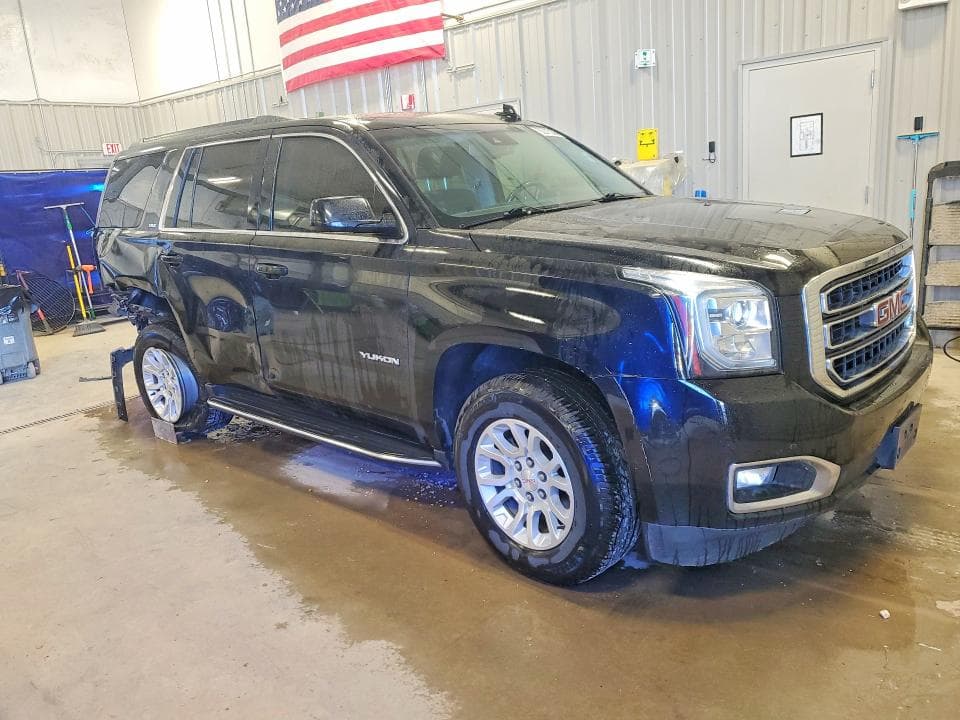 2017 GMC YUKON SLT 4