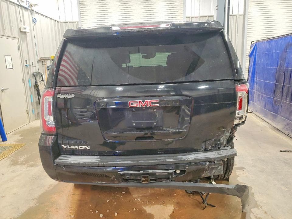 2017 GMC YUKON SLT 6