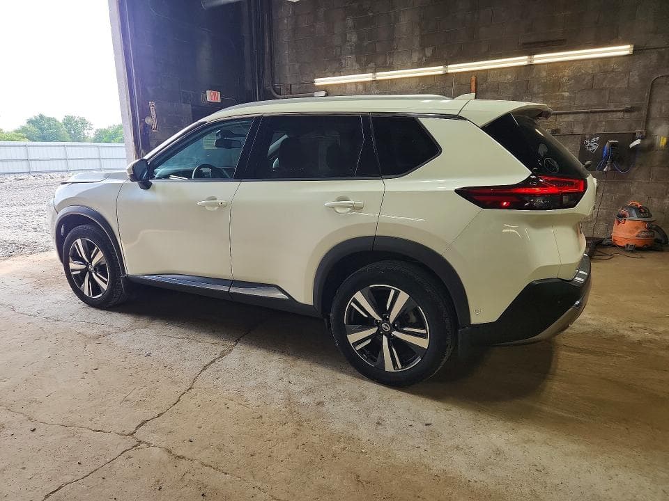 2021 NISSAN ROGUE PLATINUM 2