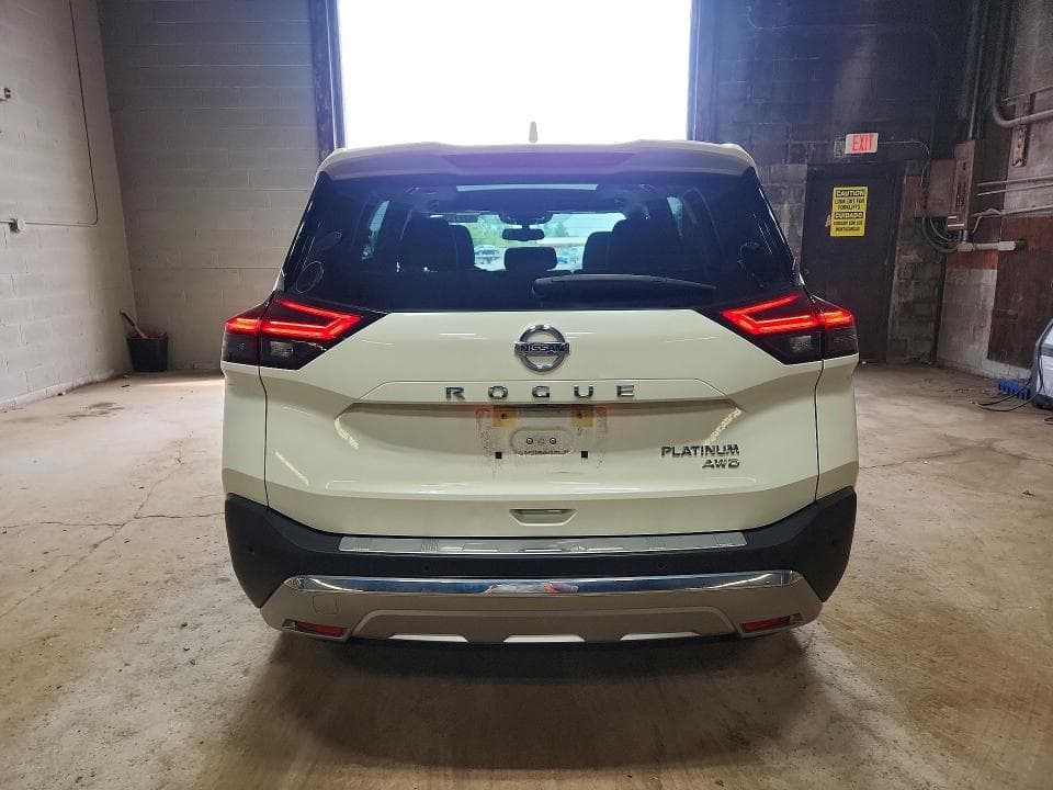 2021 NISSAN ROGUE PLATINUM 6