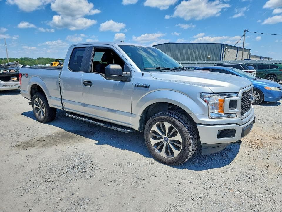 2019 FORD F150 SUPER CAB 4