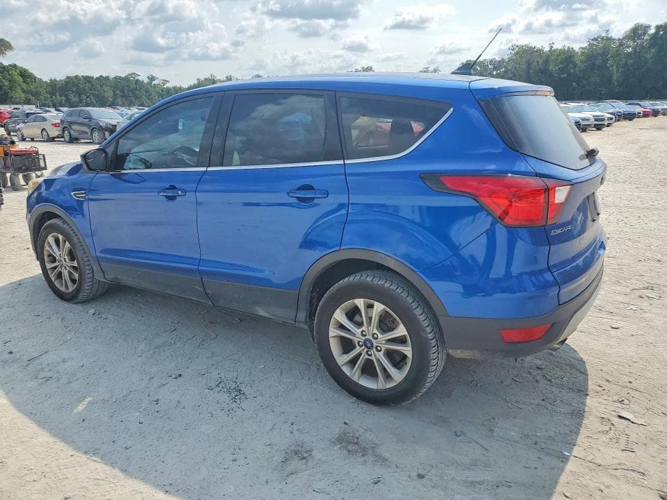 2019 FORD ESCAPE SE 2