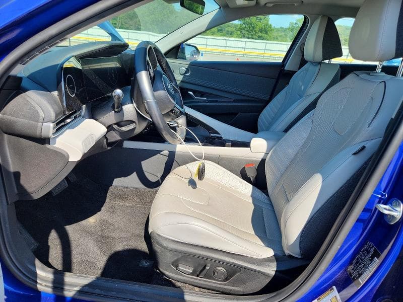 2023 HYUNDAI ELANTRA LIMITED 7