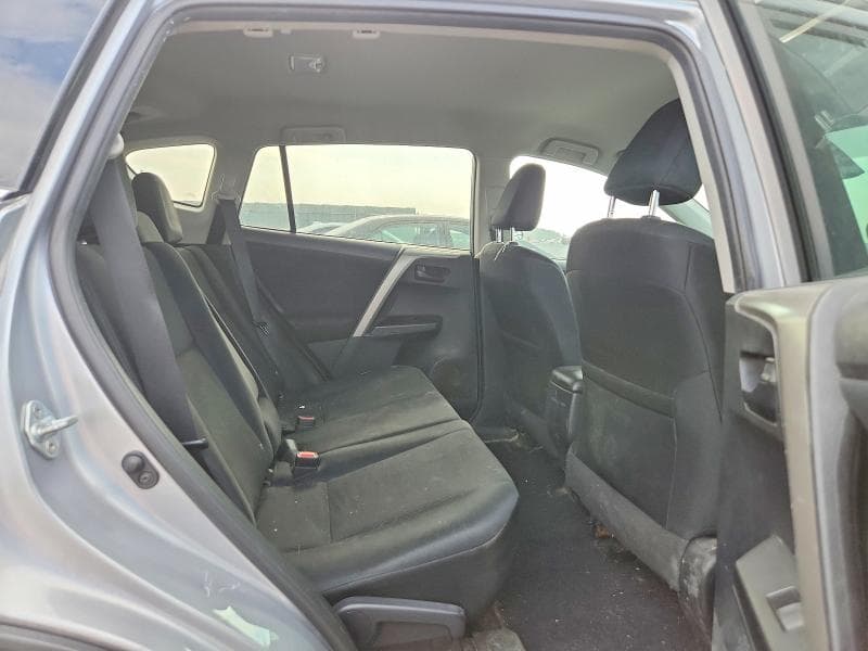 2017 TOYOTA RAV4 LE 11