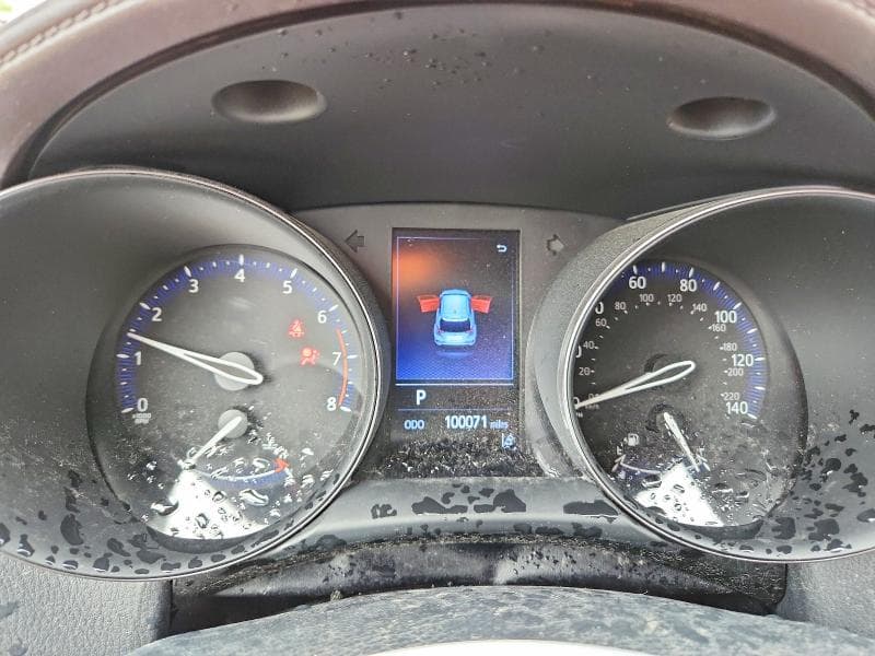 2019 TOYOTA C-HR LIMITED 9