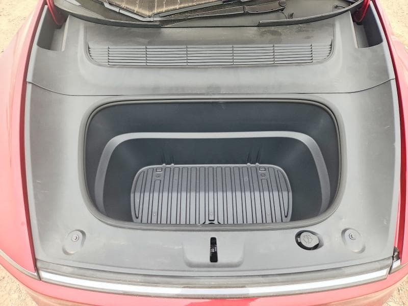 2026 TESLA MODEL Y 11