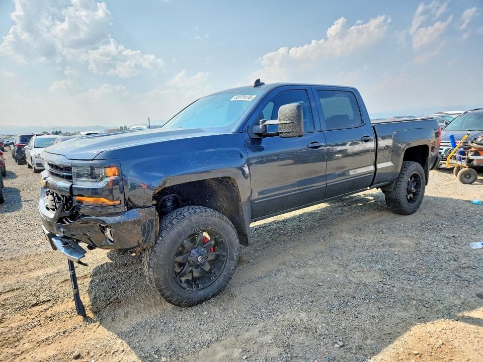 2018 CHEVROLET SILVERADO K1500 LT - 1