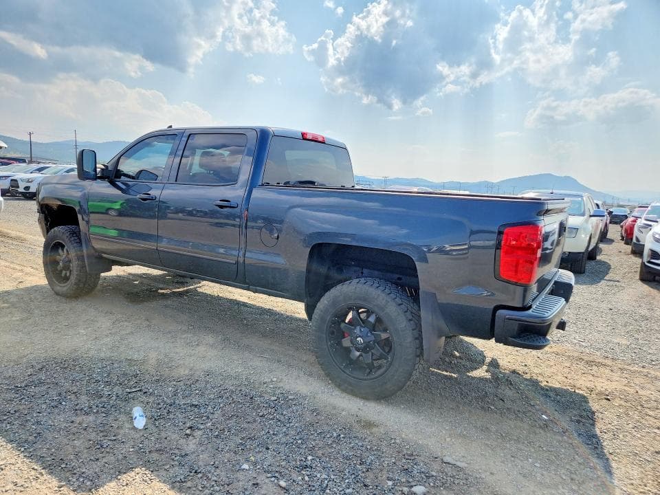 2018 CHEVROLET SILVERADO K1500 LT 2