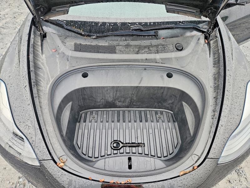 2021 TESLA MODEL 3 11