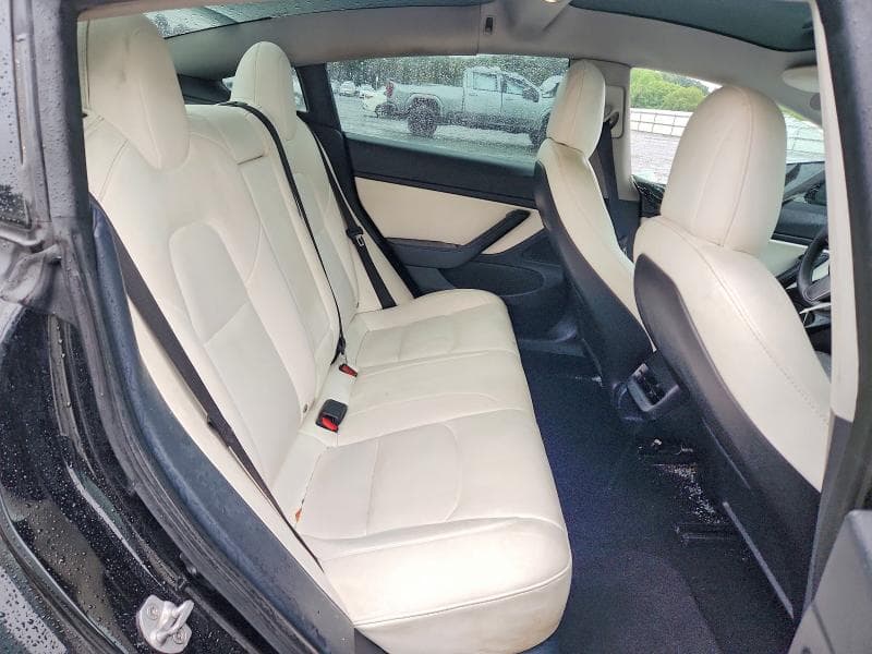 2021 TESLA MODEL 3 10