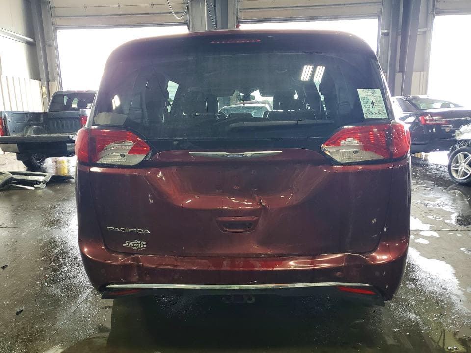 2018 CHRYSLER PACIFICA TOURING L PLUS 6