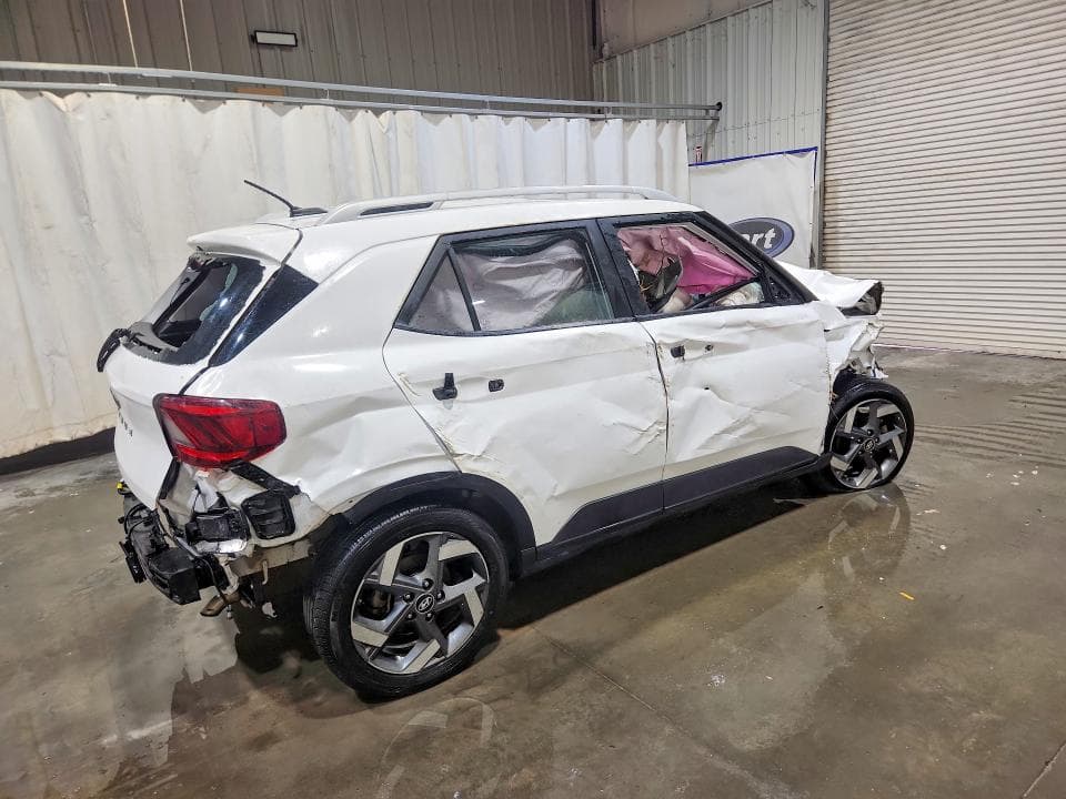 2025 HYUNDAI VENUE SEL 3