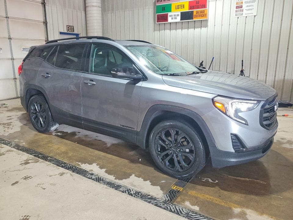 2020 GMC TERRAIN SLE 4
