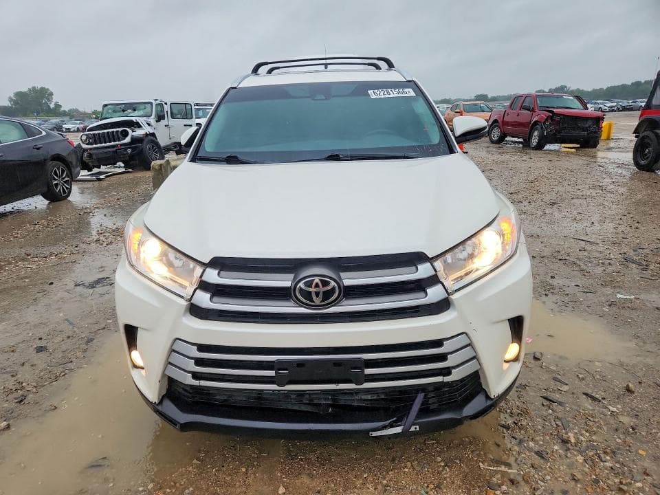 2019 TOYOTA HIGHLANDER XLE 5