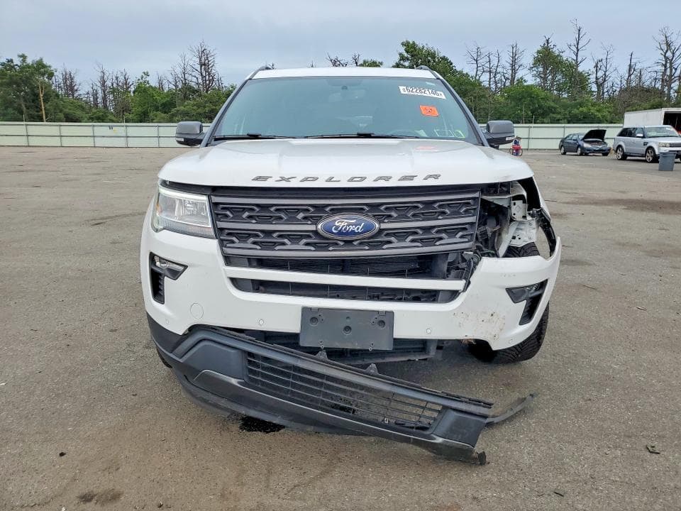 2018 FORD EXPLORER XLT 5