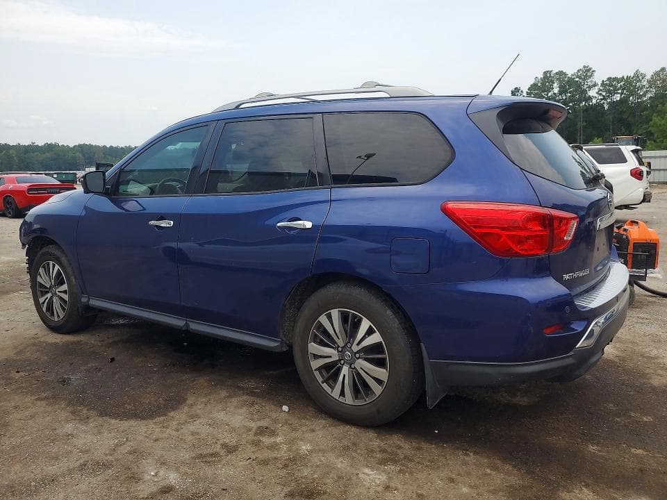 2017 NISSAN PATHFINDER SL 2