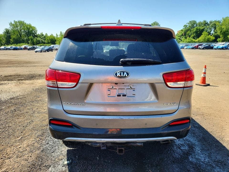 2018 KIA SORENTO EX 6