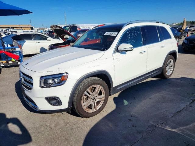 2020 MERCEDES-BENZ GLB 250 - 1