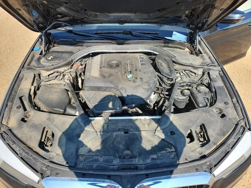 2017 BMW 530 XI 11