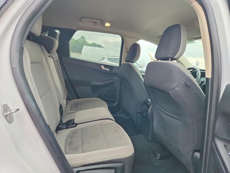 2020 FORD ESCAPE SE SE 11