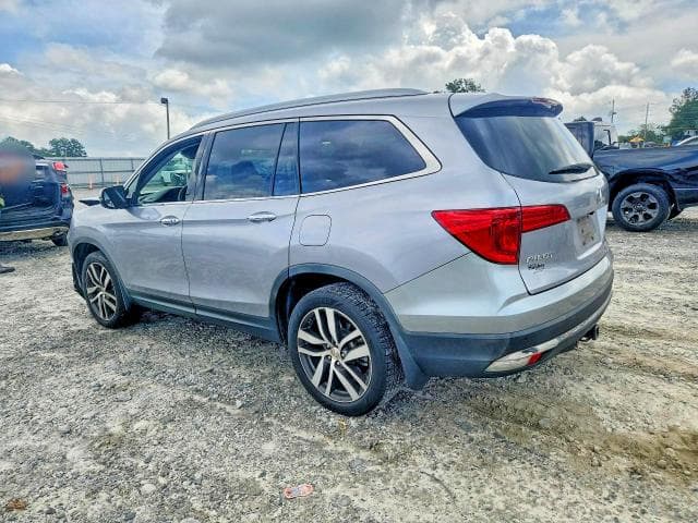 2018 HONDA PILOT TOURING 2