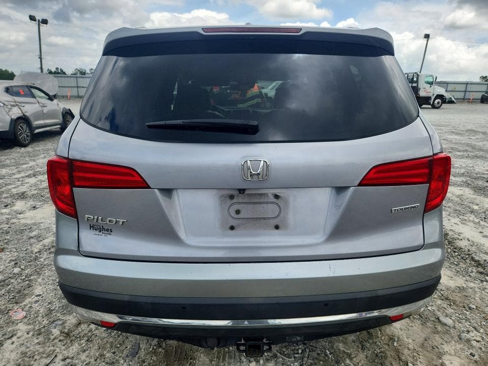 2018 HONDA PILOT TOURING 6