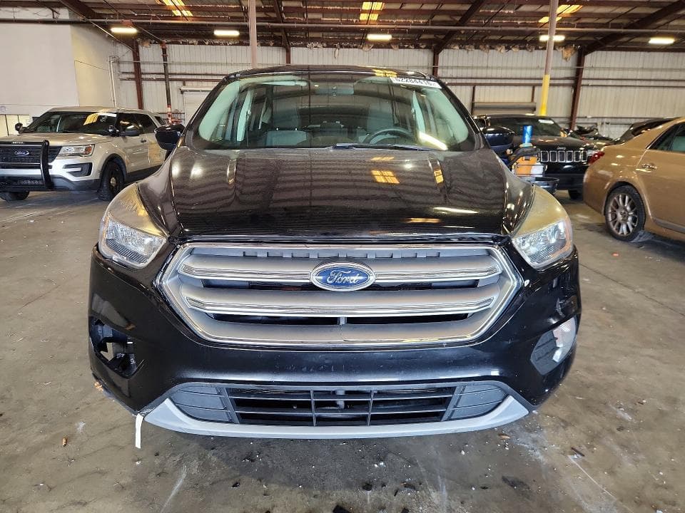 2017 FORD ESCAPE SE 5