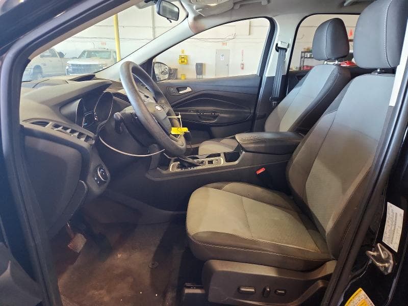 2017 FORD ESCAPE SE 7