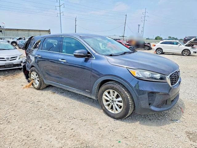 2019 KIA SORENTO LX 4