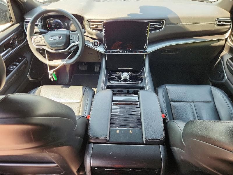 2023 JEEP WAGONEER SERIES I 8
