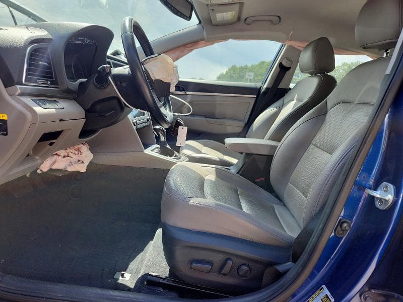 2017 HYUNDAI ELANTRA LIMITED 7