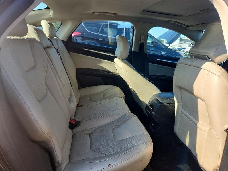 2018 FORD FUSION TITANIUM/PLATINUM 10