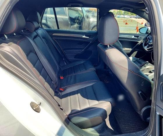 2018 VOLKSWAGEN GTI S 10