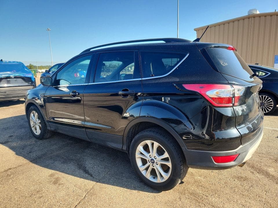 2018 FORD ESCAPE SEL 2
