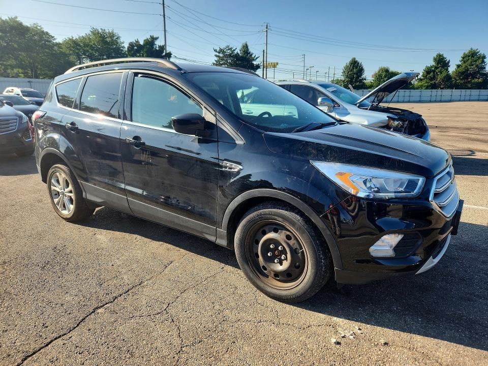 2018 FORD ESCAPE SEL 4