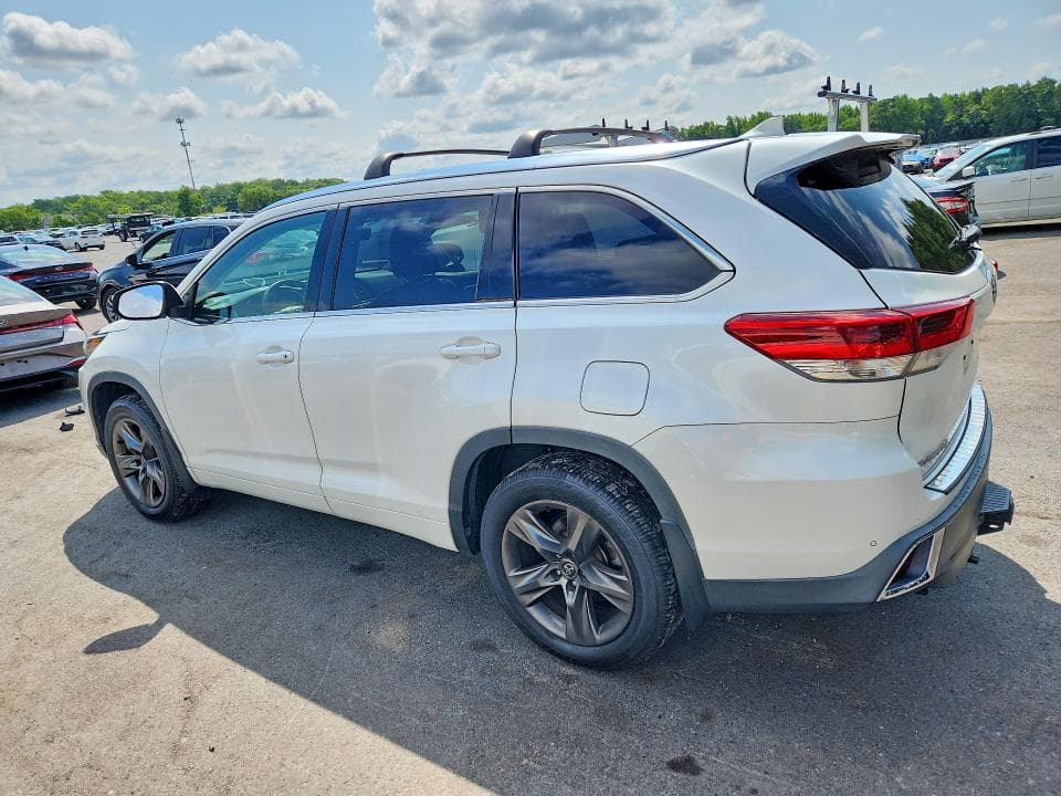 2018 TOYOTA HIGHLANDER LIMITED PLATINUM 2