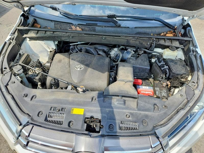 2018 TOYOTA HIGHLANDER LIMITED PLATINUM 12
