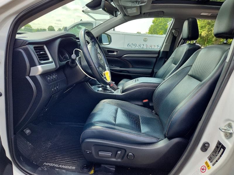 2018 TOYOTA HIGHLANDER LIMITED PLATINUM 7