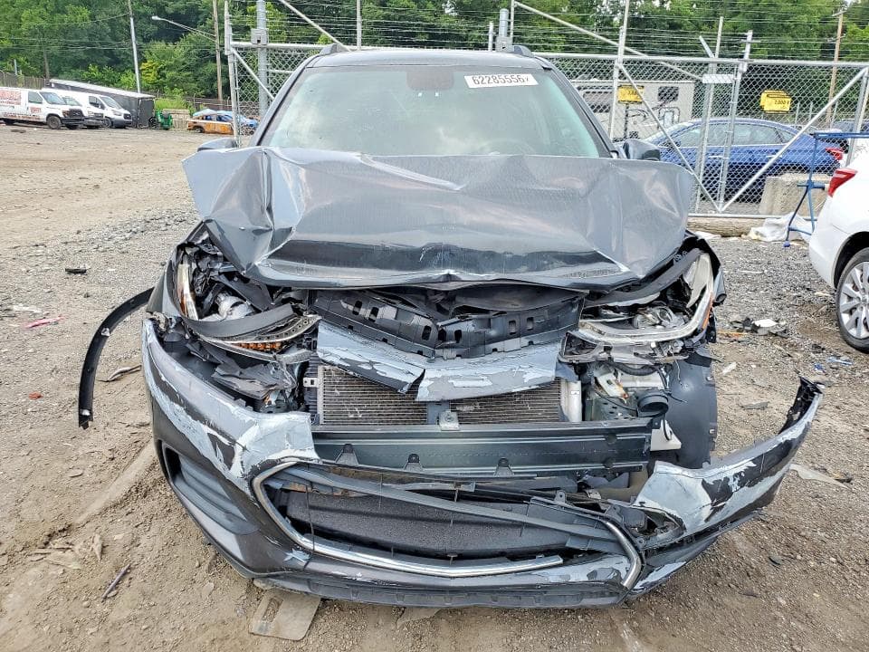 2018 CHEVROLET TRAX 1LT 5