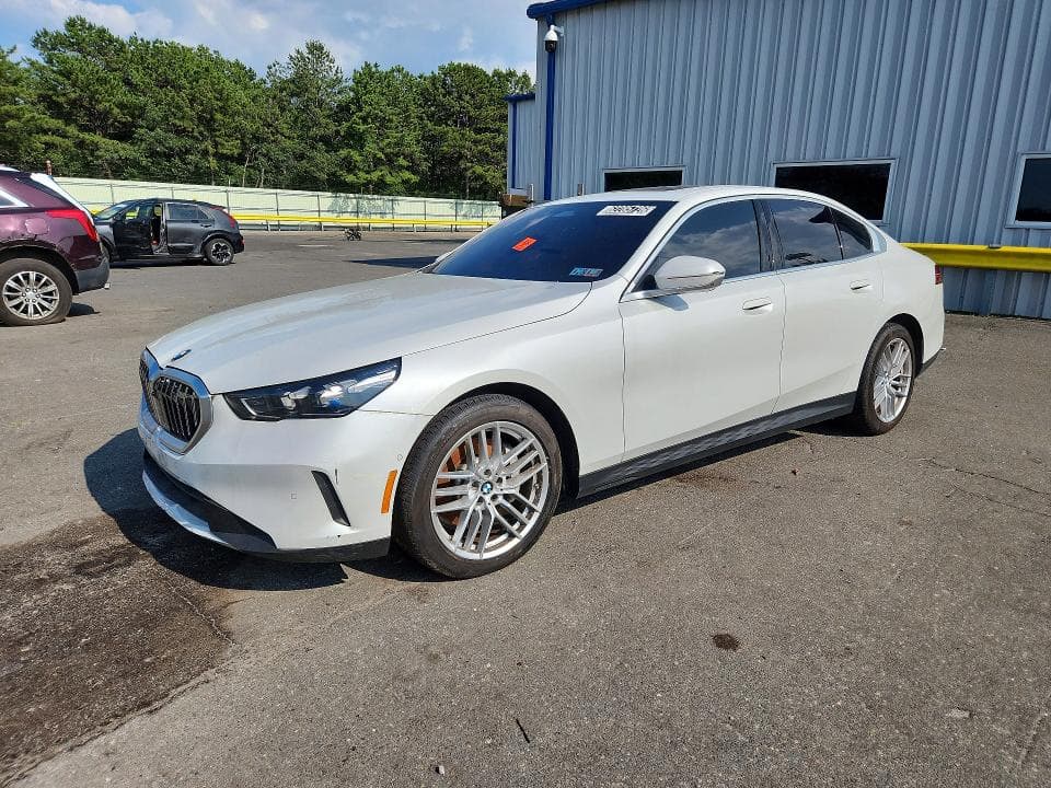 2024 BMW 530 I - 1