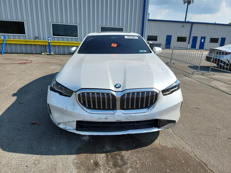 2024 BMW 530 I 5